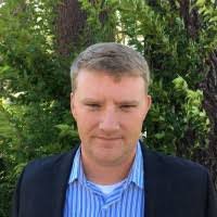 Robert Traub's Instagram, Twitter & Facebook