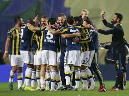 Finde unsere besten wettquoten für trabzonspor gegen fenerbahçe am 01.03.2021 im vergleich. Mannschaftsbus Von Fenerbahce Istanbul Beschossen Fahrer Schwer Verletzt Fussball Vienna At