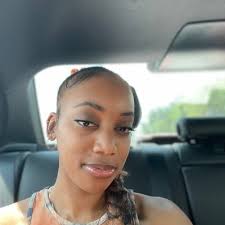 martha (@marthamaayi)