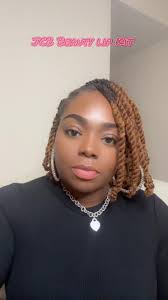 Jada Cheves Beauty Unboxing