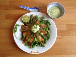Delice Au Saumon Fume Roquette Et Asperges Vertes Recette Saumon Fume Asperge Verte Plat Principal
