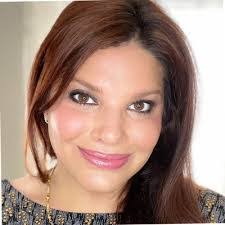 Marjan Rahmani's Instagram, Twitter & Facebook