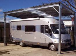 Un Abri Camping Car Ideal Pour L Hivernage Abri Camping Car Camping Car Camping