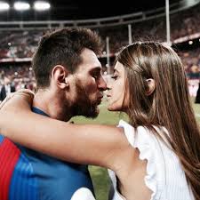 Some lesser known facts about antonella roccuzzo does antonella roccuzzo smoke? Lionel Messi Antonella Roccuzzo Lionel Messi Messi Childhood Lionel Messi Family