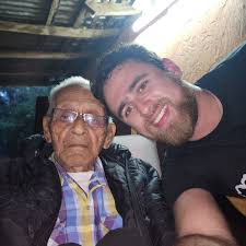 Carlos Avilés Salinas