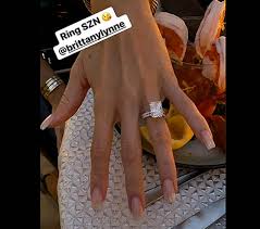 We adore emily ratakowski's engagement ring pic: Super Bowl Mvp Patrick Mahomes Gave A Ring On Same Day He Got His Ring The Jeweler Blog