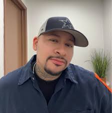 Hello my dudes! I'm new to the group and I love every post. I'm Steven, 25  and 8mo