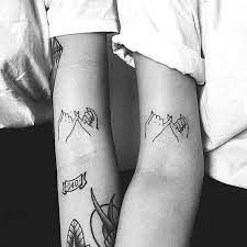 Perfect for anyone not wanting a matching tattoo, but is after a friendship themed design, pinky promise tattoos look good in a number of styles, and can make a great. Pinkie Promise Best Friend Tattoos Ideas Ecemella