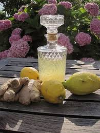 Zitronen Ingwer Likor Von Blulichblau Chefkoch Schnaps Rezepte Likor Rezepte Ingwer Likor Selber Machen