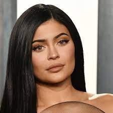Kylie Jenner News: Latest Makeup, Hair, Outfits & Style Pics - Page 8