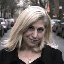 Pati deVries (@deviouspdv)