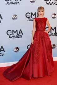 The deadline is the 1st march! Taylor Swift S Best Red Carpet Fashion