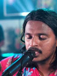 Nazeeh Tarsha Singing