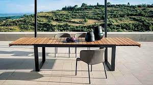 Roda Outdoor Collection Made In Italy Spinnaker 034 Extendable Table By Gordon Guillaumier Quality Outdoor Furniture Outdoor Tables Modern Garden Furniture