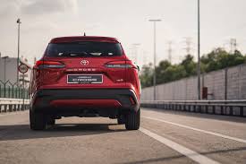 Artikel mengenai punca dan kenaikan harga kereta. Toyota Corolla Cross Dilancarkan Dua Varian Harga Dari Rm124k Funtasticko Net
