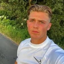 Somerset Funeral Notices as heartfelt tributes left for 35 loved ones