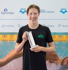 He won a silver medal at the 2016 european aquatics championships in the 400 metre freestyle. Henrik Christiansen Blir Lambertseter Svommer Lambertseter Svommeklubb