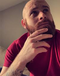 What a year this week has been 🙄 #skinhead #beardedtho #beardgang  #beardsofinstagram #beardlife #pandemic #quarantine #shelterinplace  #quarantineselfie