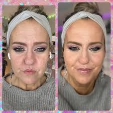 I want to applaud a local small business! Hometown Tanning and salon w/ Rhonda  Bergman !! This salon is one of those hidden gems that you'll hear about  from word of mouth,