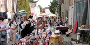 Quarantine helps prevent spread of disease that can occur before a person knows they are sick or if. Gironde Tous Les Vide Greniers Et Brocantes Du Week End