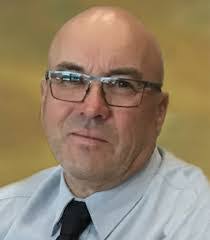 Edwin Hahn's Instagram, Twitter & Facebook