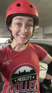 Amber Sunde's Instagram, Twitter & Facebook