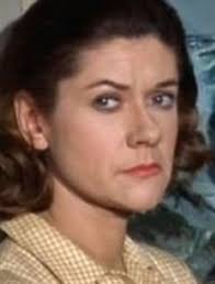 Who is Elizabeth Wilson dating? Elizabeth Wilson boyfriend, husband