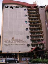 Now $139 (was $̶2̶1̶6̶) on tripadvisor: Menara Dayabumi