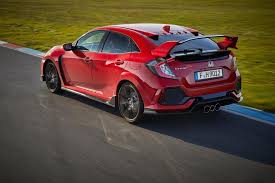 Prototype screens shown, production screens will differ. Honda Civic Type R 2018 Im Test Der Kompaktsportler Rebell Zundet Stufe V Meinauto De