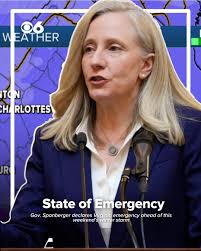 ❤️ Carl and Linda McMurray, who have been married for 57 years, got to meet  the team who saved their lives