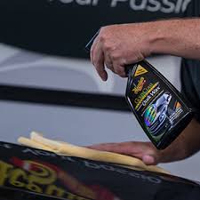 This unique formula not only removes fine swirls but also leaves your paint brilliantly reflective. Amazon Com Meguiar S G7716 Gold Class Carnauba Plus Premium Quick Wax 16 Oz Automotive