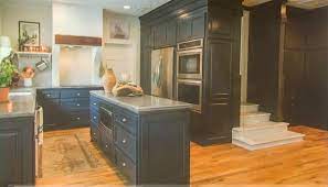 The married couple restores southern homes in laurel, mississippi. Home Town Hosts Share Budget Friendly Kitchen Renovation Ideas