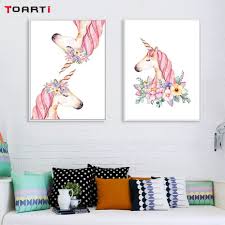 Karikatur Poster Pembe Garland Unicorn At Tuval Boyama Posterler Ve Baskilar Nordic Tarzi Boyama Cocuk Odasi