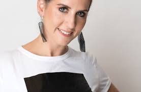 Tara Pyle's Instagram, Twitter & Facebook