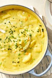 Vegetarian No Chicken And Dumplings This Vegetarian Version Of Chicken And Dumplings Tastes A Lot Vegetarian Pot Pie Vegetarian Stew Low Calories Vegetarian