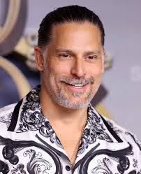 Jay Cousins's Instagram, Twitter & Facebook