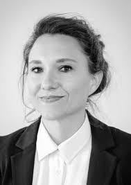 Sarah Widmer's Instagram, Twitter & Facebook