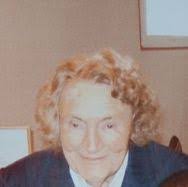 Kitty Collins's Instagram, Twitter & Facebook