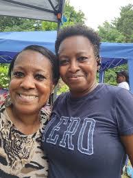 Regina Ponder's Instagram, Twitter & Facebook