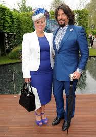 Instant hotel is an australian reality television series which began airing on the seven network on 7 november 2017. Britain Bursts Into Bloom As Zara Phillips Joins Joanna Lumley And Jamie Oliver At Chelsea Flower Show Chelsea Flower Show Joanna Lumley Zara Phillips