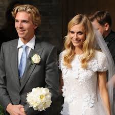 She is an actress, known for driven (2001), pelastakaa pressa (2000) and wer liebt, dem wachsen flügel. Promi Hochzeiten Star Trauungen Bei Bunte De