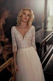 Sie hat sich den boho vintage stil ausgesucht und noch dient sie als ein vorbild. Boho Brautkleid Boho Strand Lange Armel Illusion Licht Zug Etsy