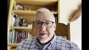 Mike Tupa's Instagram, Twitter & Facebook