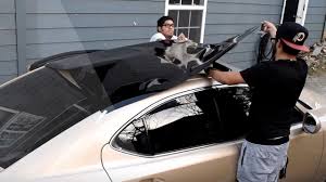 How To Vinyl Wrap A Car S Roof Youtube