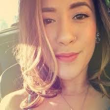 Amanda Deanda's Instagram, Twitter & Facebook