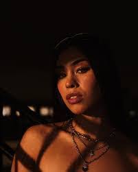 Keisha Barlow's Instagram, Twitter & Facebook