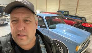 I really hate to see people bashing this guy. He won this truck, and it's  his to do with as he pleases. Selling it for what it's worth is by no means