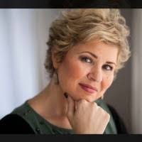 Gwen Perkins's Instagram, Twitter & Facebook