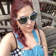 Carmen Ali (@ca_af_)