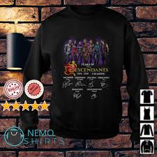 See more ideas about descendants, descendants 2015, disney descendants. 4 Years Of Disney Descendants 2015 2019 Signature Shirt And Hoodie